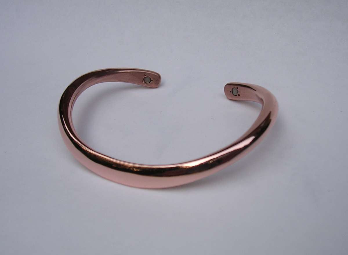 Pure Copper Classic Bracelet in the Heavier 4 gauge Copper with Two Magnets