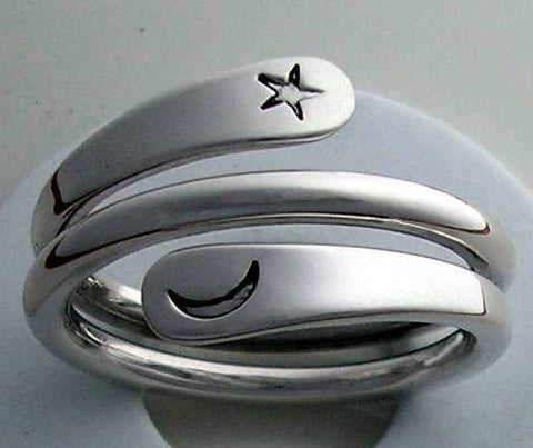 Celtic Love Knot Ring in 16 Gauge Sterling Silver